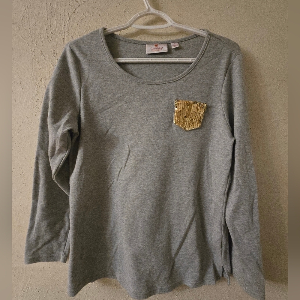 Quacker Factory Gray Long Sleeve Tee with Gold Accent
